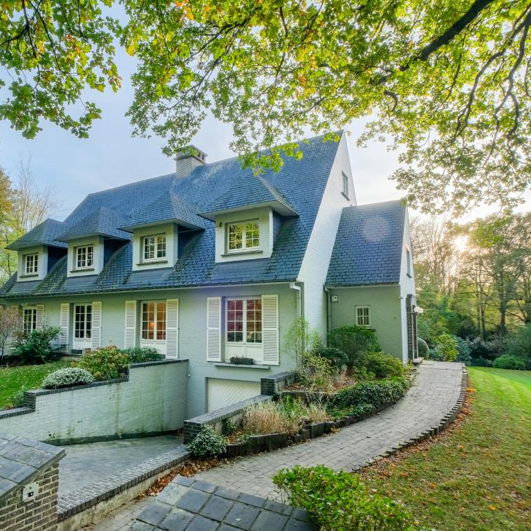 Overijse - Splendide maison - 5 chambres avec jardin et garage