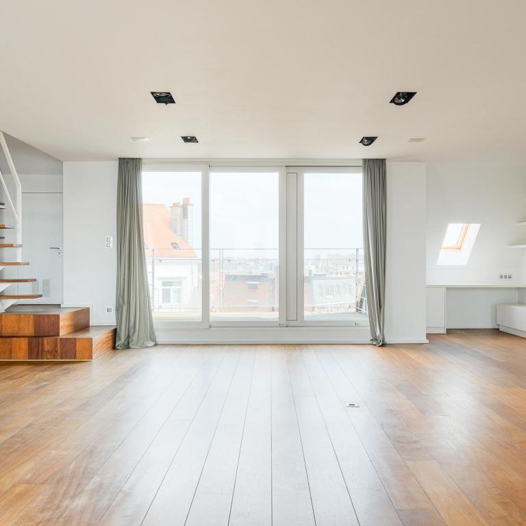 Place Brugmann: magnifique duplex avec terrasses