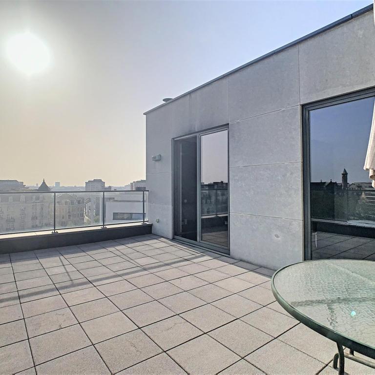Montgomery - Duplex/penthouse 3 chambres + terrasses
