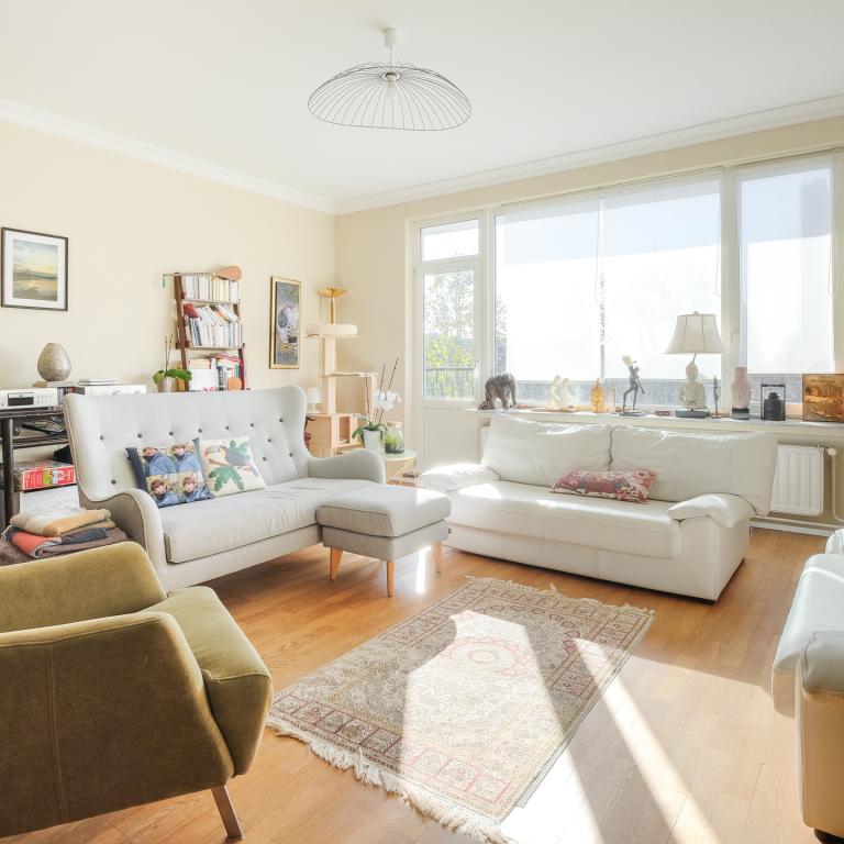SOUS OFFRE !! Churchill : appartement 2 chambres + terrasses & garage