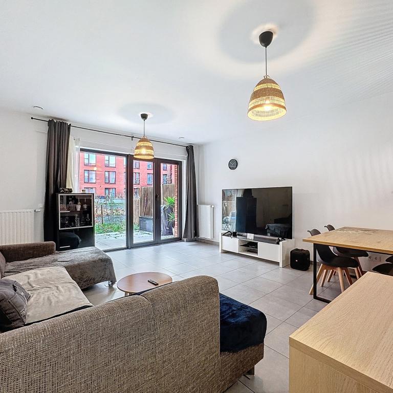 Erasme : Appartement neuf 1 chambre avec jardin 