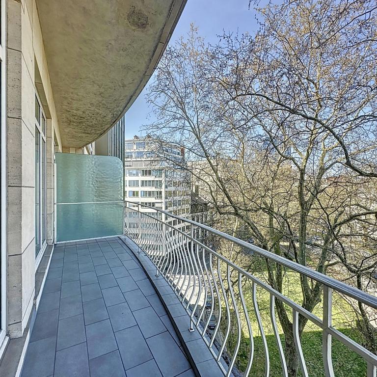 Louise/Cambre: Somptueux appartement meublé 3 ch. + terrasse