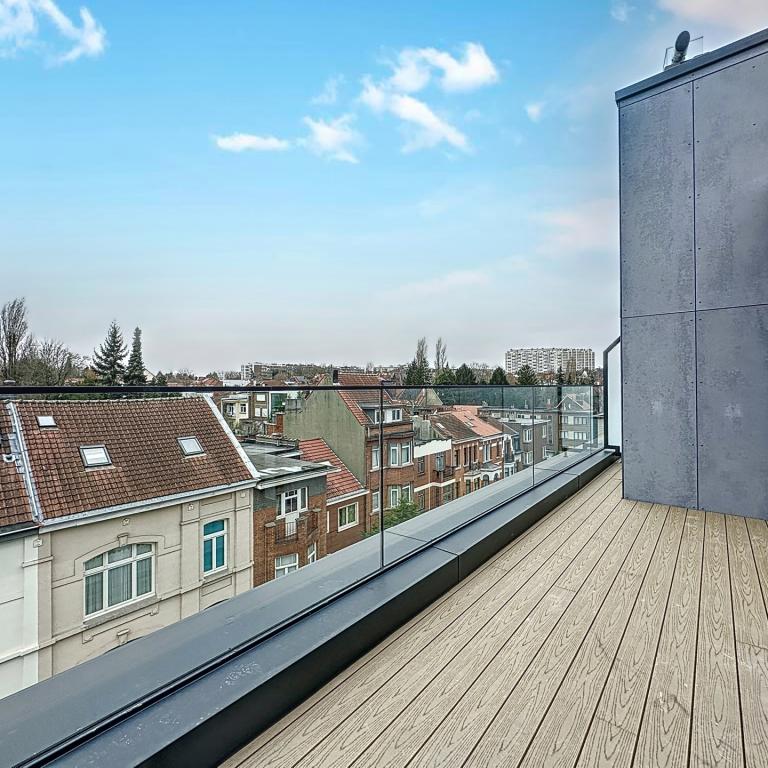 Danse : Superbe penthouse 1 ch. + terrasse 