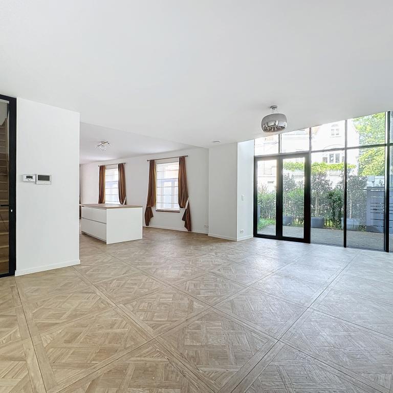 Etangs de Boitsfort : Magnifique maison 3 façades + jardin