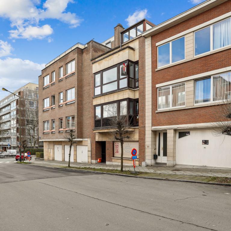 Boondael: Beau penthouse 3 chambres, bureau & 3 terrasses