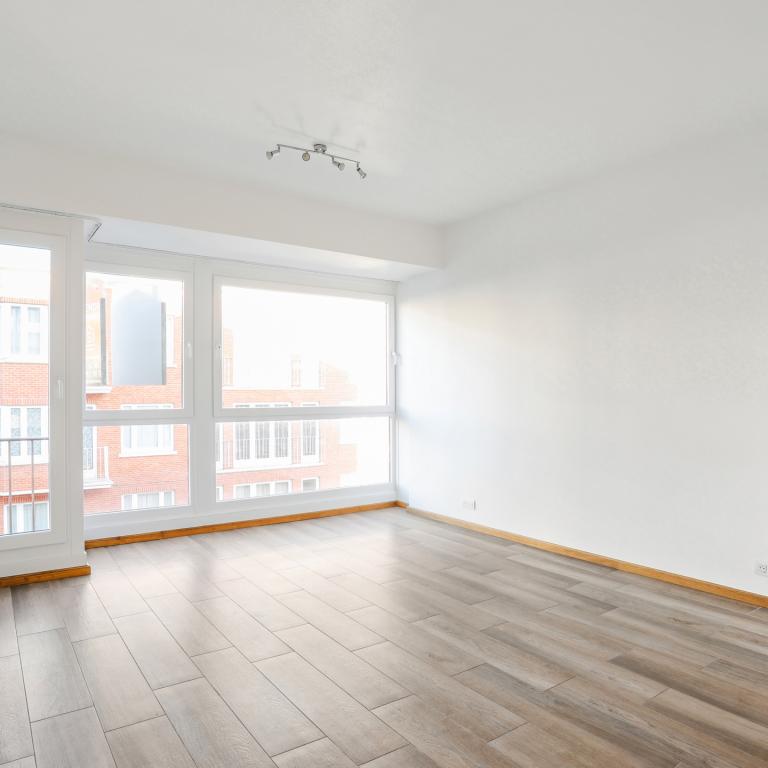 Boondael: Beau penthouse 3 chambres, bureau & 3 terrasses