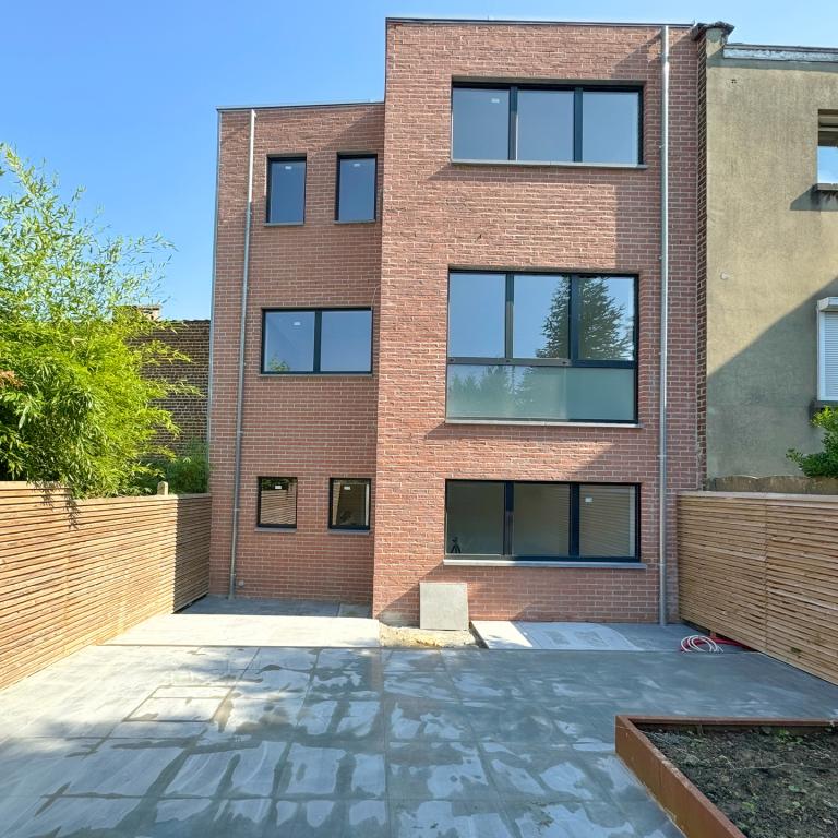 Calevoet ,maison neuve 3ch.+- 186m², jardin , garage.