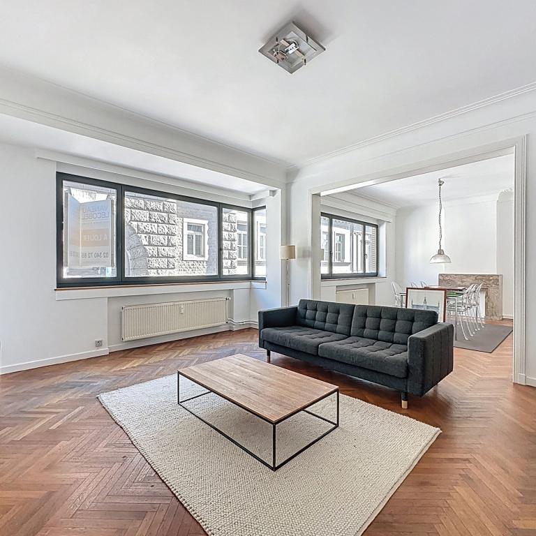 Petit Sablon : Charmant appartement meublé de 2 CH. + balcon