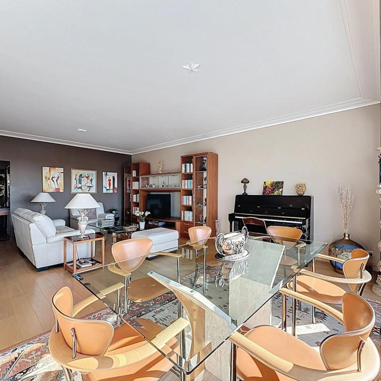 Jean Vander Elst : appartement 3 chambres + terrasses