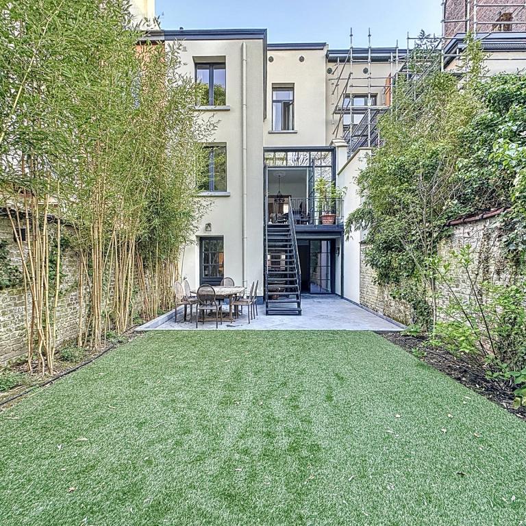 Abbaye : Sublime maison bourgeoise totalement rénovée 