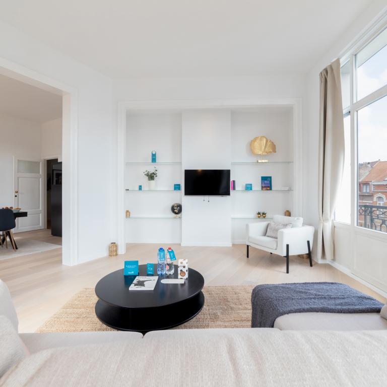 Molière: Magnifique appartement rénové 1 ch, 1 sdb et balcon