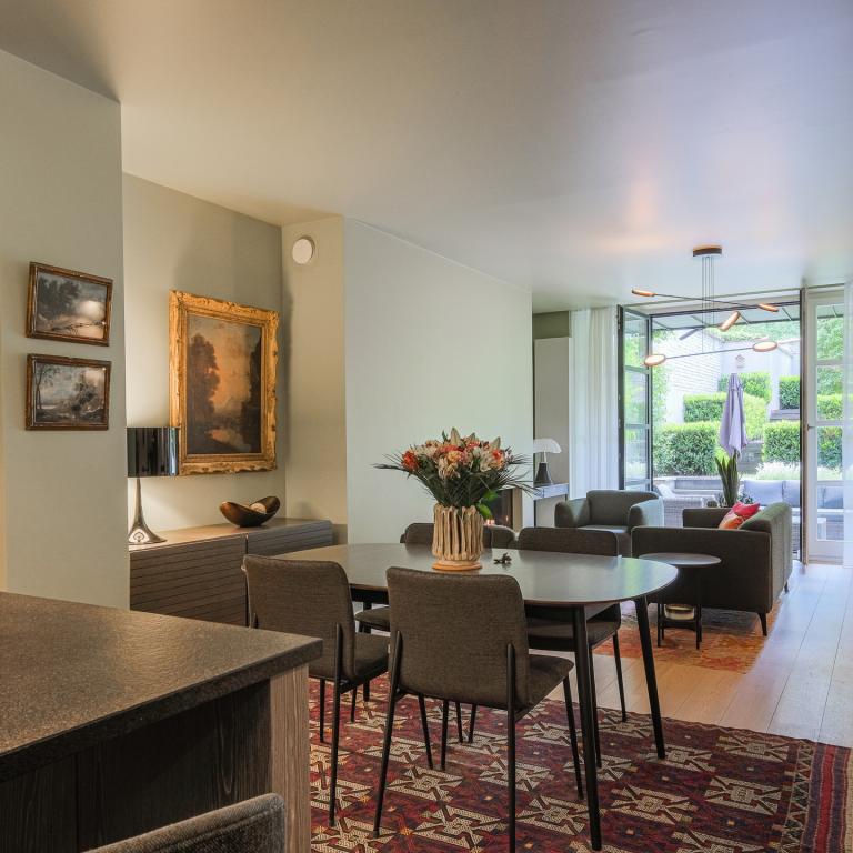 Cambre : bel apt moderne 2 ch grand jardin ouest