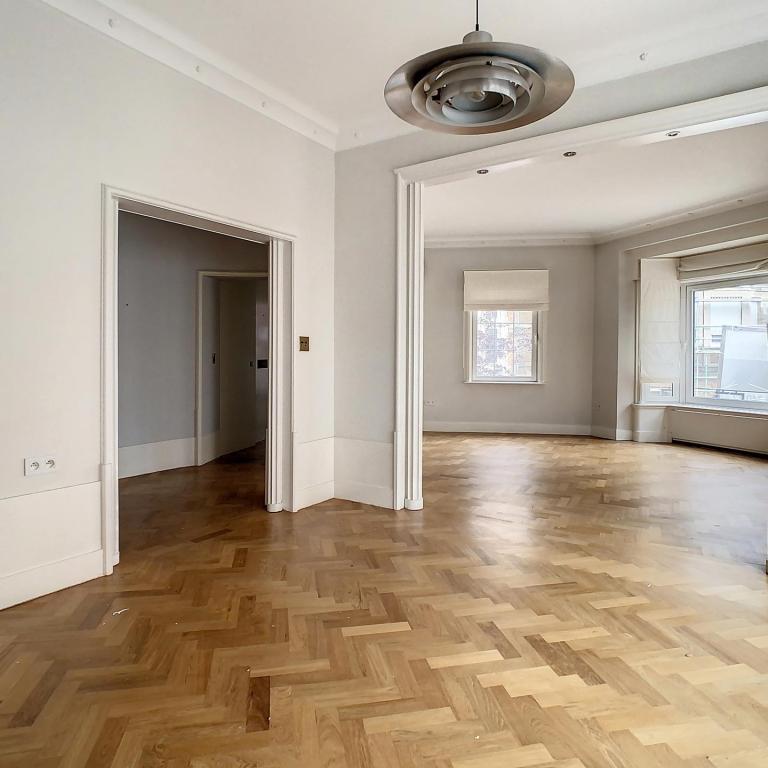 JB Meunier : Bel appartement de caractère de 2 chambres