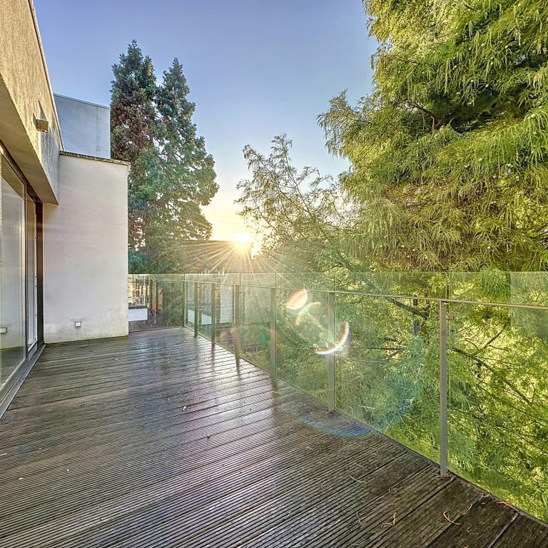 Parc Wansart : Superbe appartement 2 chambres + terrasse