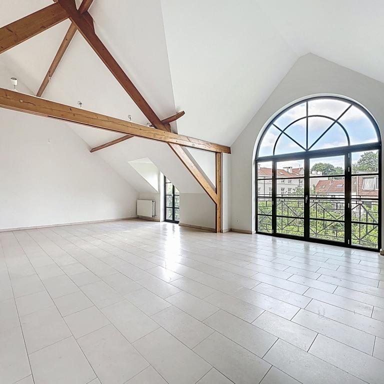 Lycée Français : Superbe duplex penthouse + terrasse + pkg