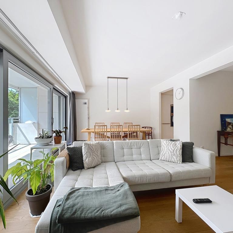 Quartier Européen : Bel appartement 2 chambres avec terrasse
