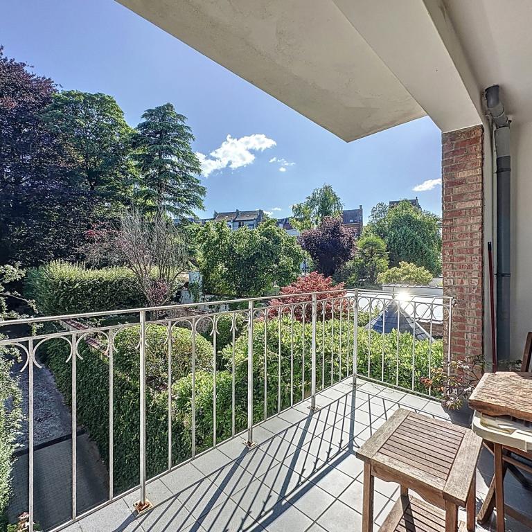 Molière : Bel appartement de 3 chambres avec terrasse 