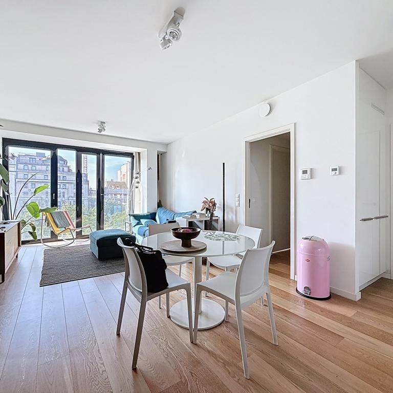 Boulevard de Waterloo : Magnifique appartement meublé 