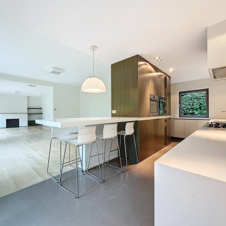 RSG/Uccle : Magnifique villa rénovée 5 CH. + grand jardin
