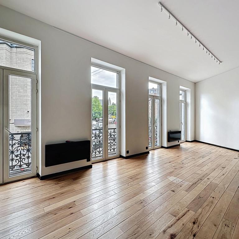 Sablon : Super studio avec balcon