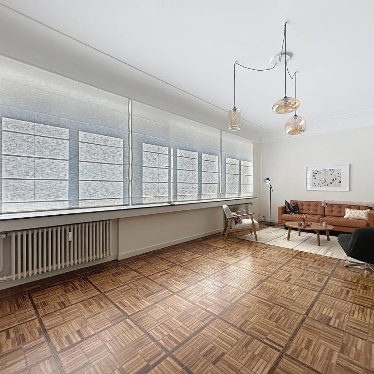 Châtelain  : Magnifique appartement 2 ch meublé
