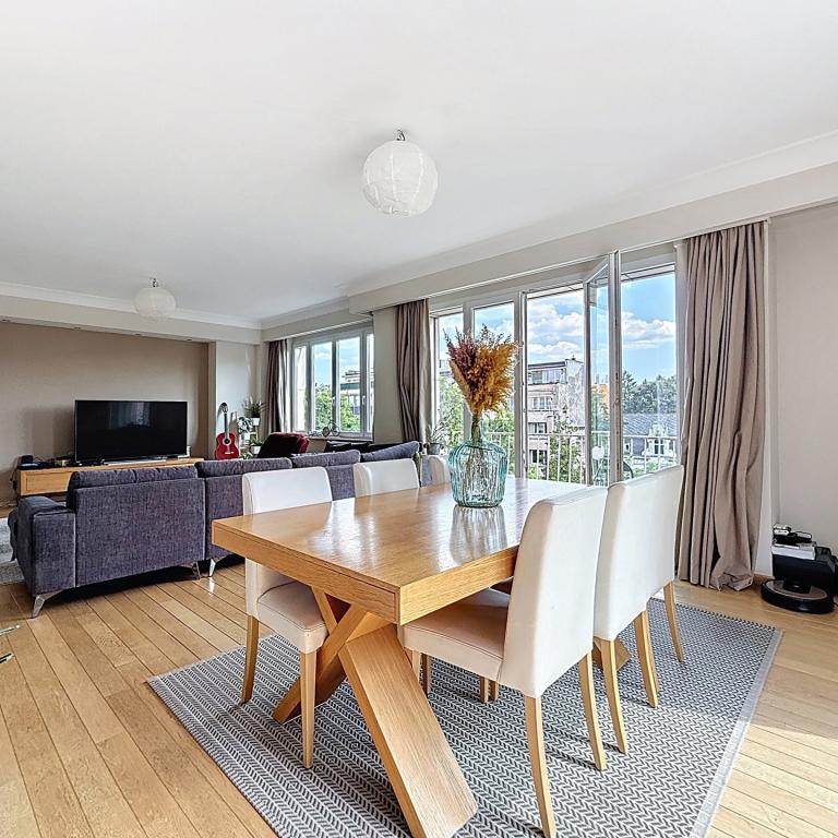 Churchill/BDC : Superbe appartement 4 chambres + terrasse