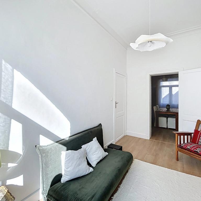 Square Marie-Louise - Bel appartement 1 chambre meublé