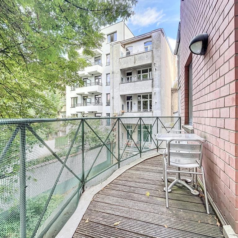 Quartier Bascule/Louise : Bel appartement 2 chambres meublé