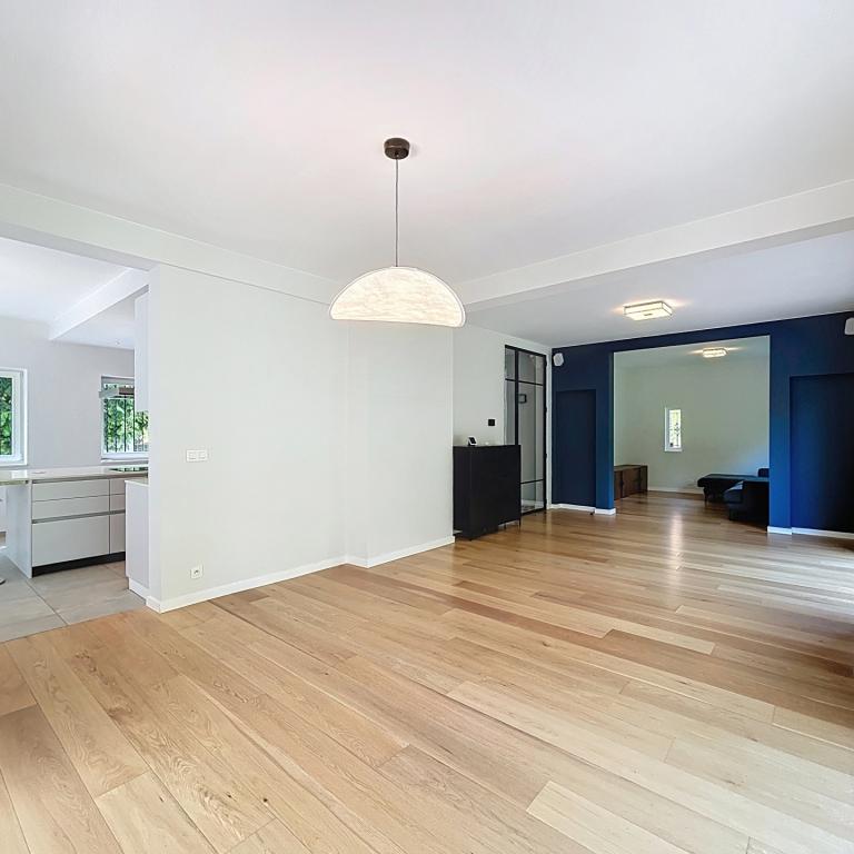 Uccle/Linkebeek : Belle villa rénovée de 4 ch.+ bureau 