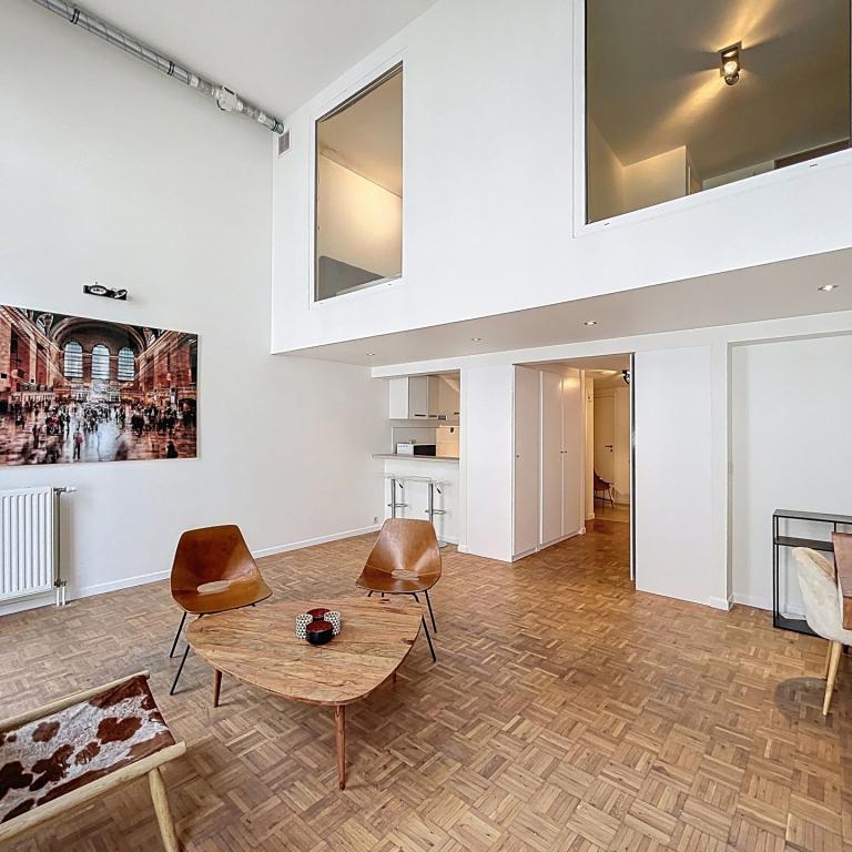 Quartier Européen : Superbe duplex meublé 2 chambres