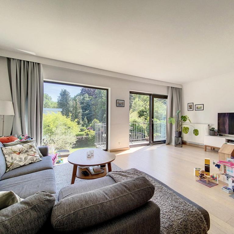 Saint-Job : Magnifique maison 5 chambres + jardin