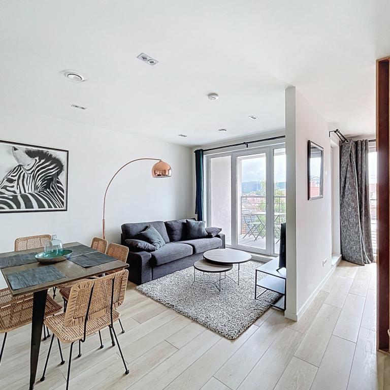 Quartier Européen: Superbe appartement 1 chambre + terrasse