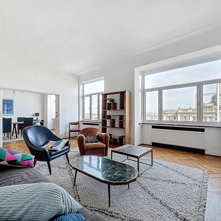 Toison d'Or : Somptueux appartement 3 chambres meublé