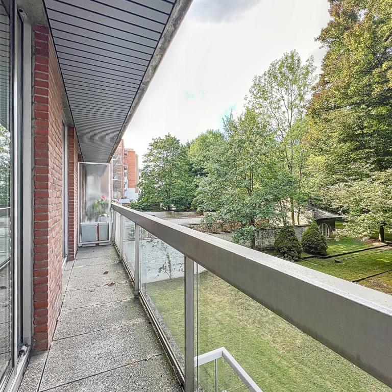 Av. de Tervueren: Superbe appartement 2 chambres + terrasse 