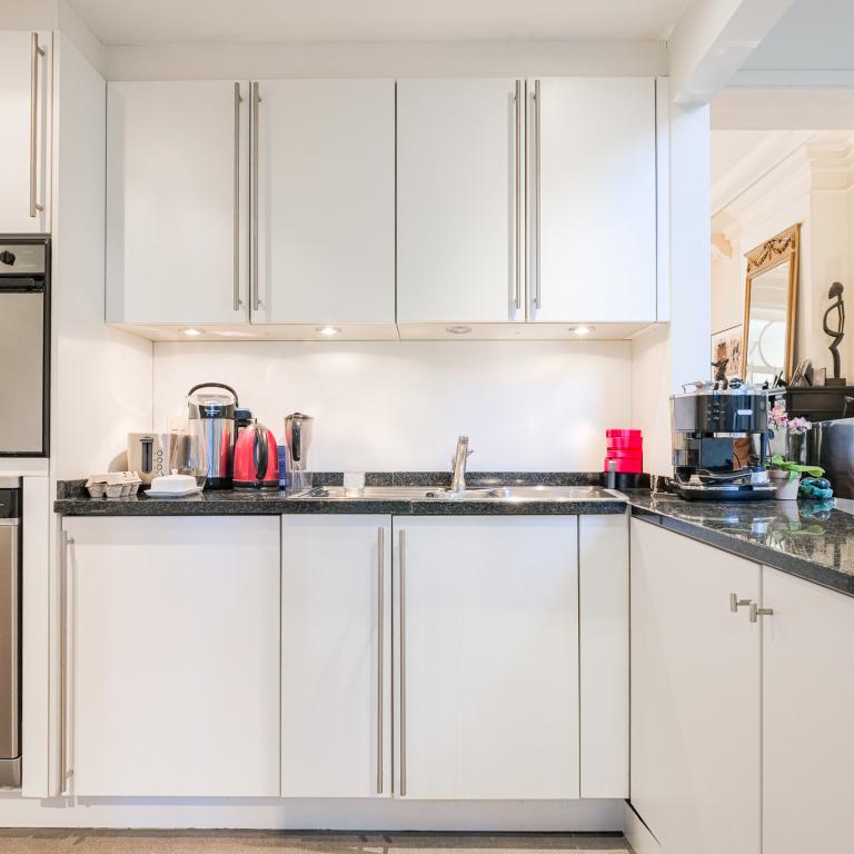 Lepoutre: Magnifique duplex rez-de-chaussée avec jardin