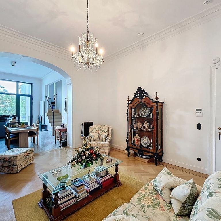 Quartier Européen : Somptueux duplex 3 ch. terrasse
