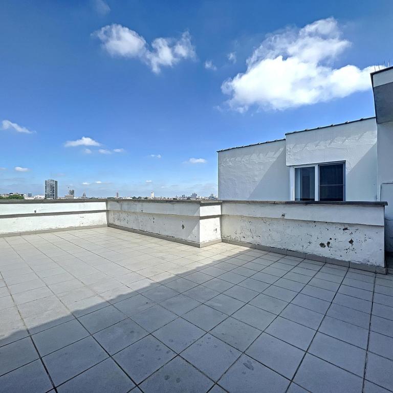 Général Jacques: Superbe penthouse 3ch + terrasses + parking