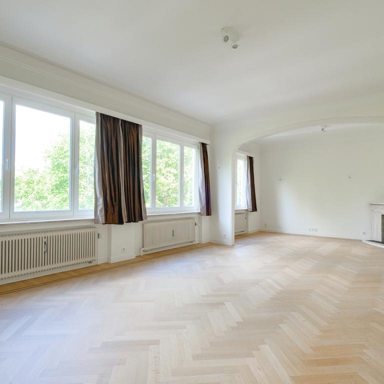 Molière/Pl. C. Meunier : Appartement 2 ch, terrasse + garage