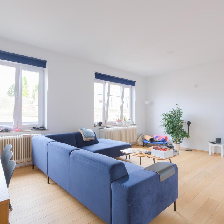 Cavell/Churchill : Bel appartement 3 chambres + balcon