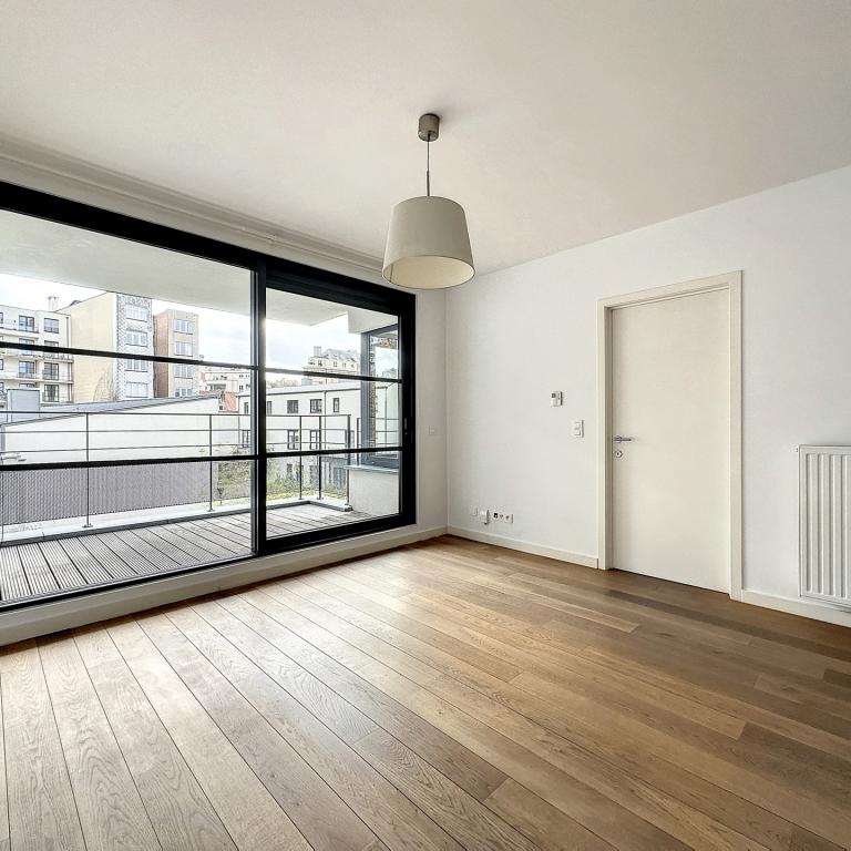 Châtelain : Magnifique appartement 2 chambres + terrasse