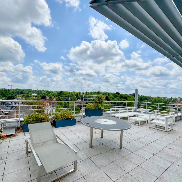 Brugmann : Magnifique duplex penthouse 5 chambres + garage