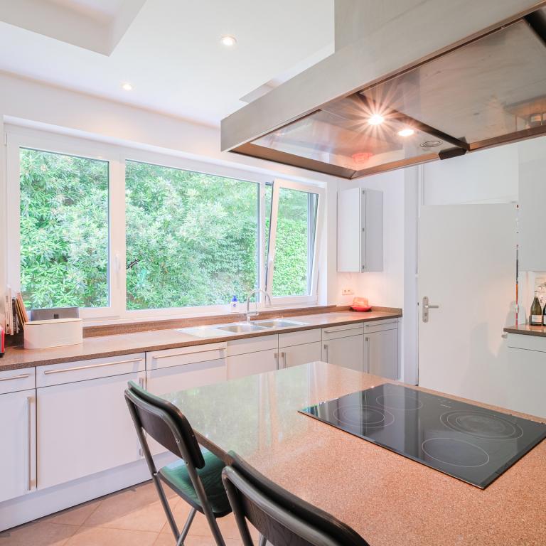 Kamerdelle : Splendide villa 6 chambres + jardin + garage