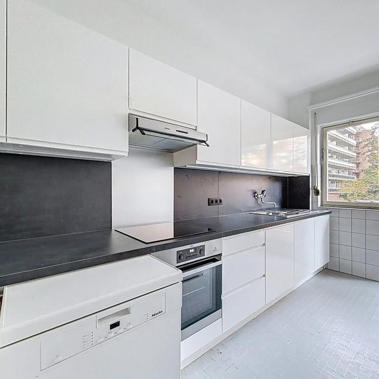 Churchill/Cavell : Superbe appartement 3 chambres + terrasse