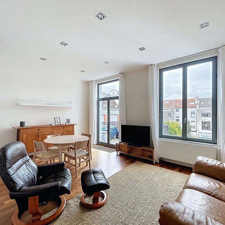 Quartier Européen – Superbe duplex 2 chambres + terrasse