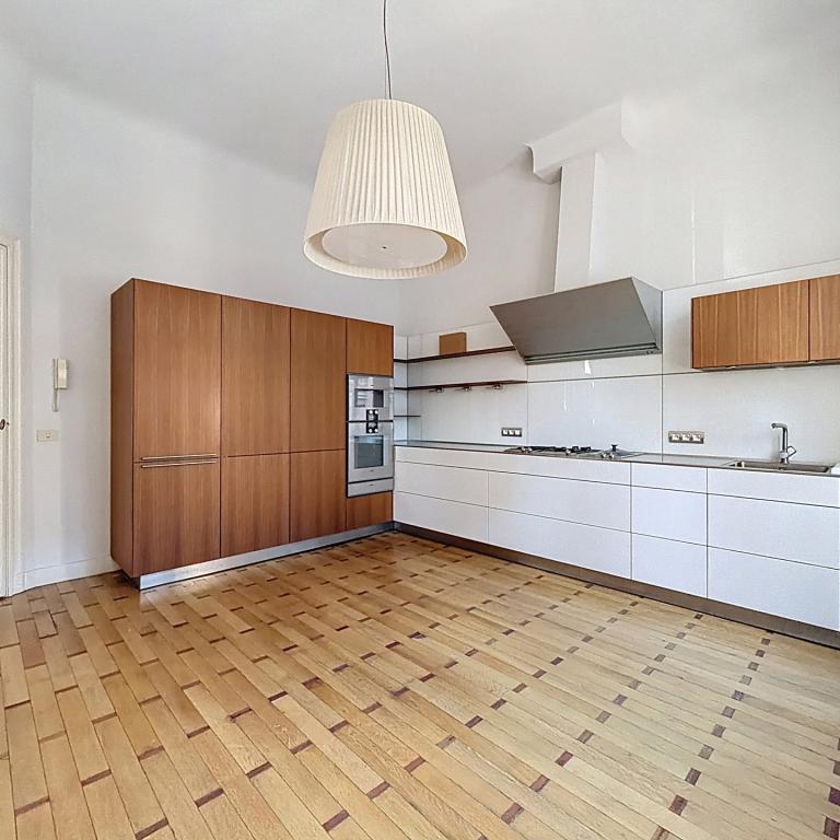 Place Brugmann : Somptueuse maison de Maître rénovée en 2022