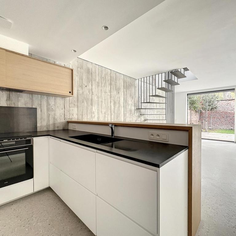 Vleurgat : Jolie maison arrière neuve avec jardin