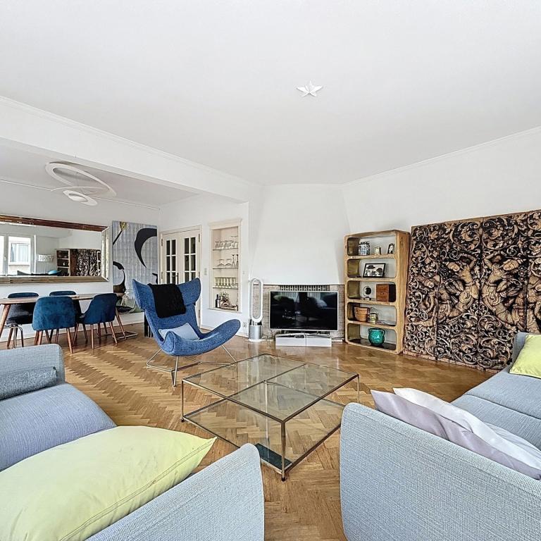 Molière : Bel appartement de standing 2 ch + bureau 