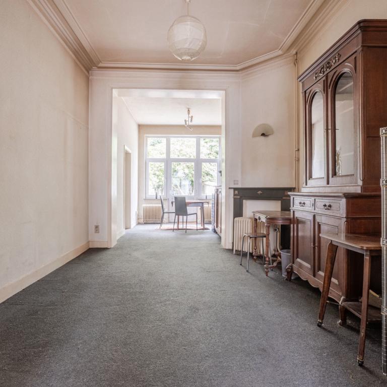 Merjay/Chatelain: maison à rénover 4 chbres - jardin