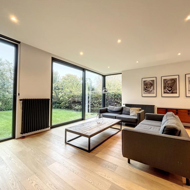 Quartier des Pêcheries - Villa de ± 240 m², jardin & garage