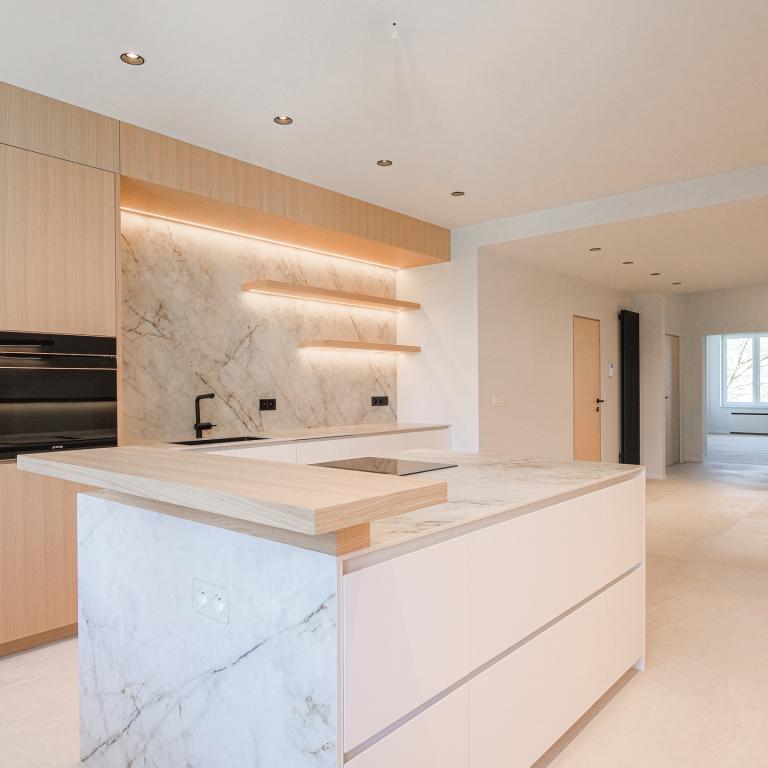 Collège Saint-Michel/Montgomery - appart  2ch + terrasse